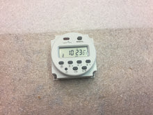 Load image into Gallery viewer, Programmable digital timer switch for solar kits - 12VDC 16A